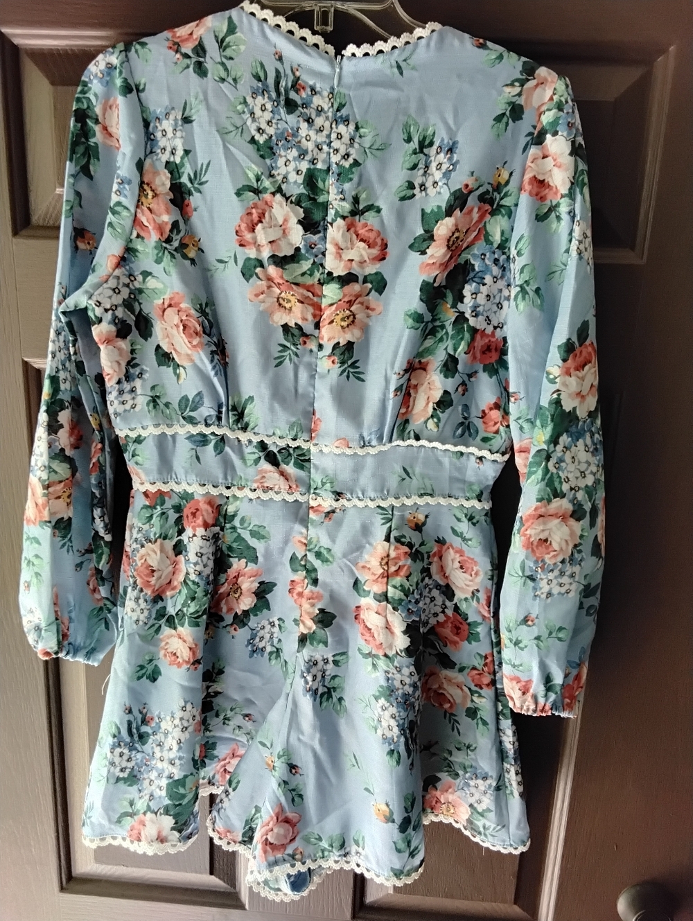 Goodnight Macaroon Floral Lace-Trim Romper in Light Blue Large - Picture 5 of 5